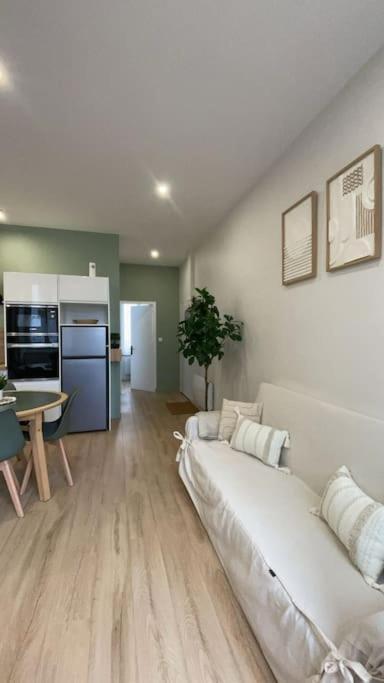 Joli Appartement Avec Parking - Proche Centre Ville Chartres Extérieur photo